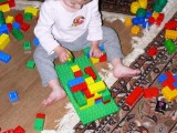10 Toddler Learning Activities For Independent Play